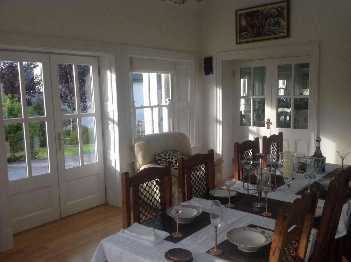 Ballyard House B & B ทราลี ภายนอก รูปภาพ